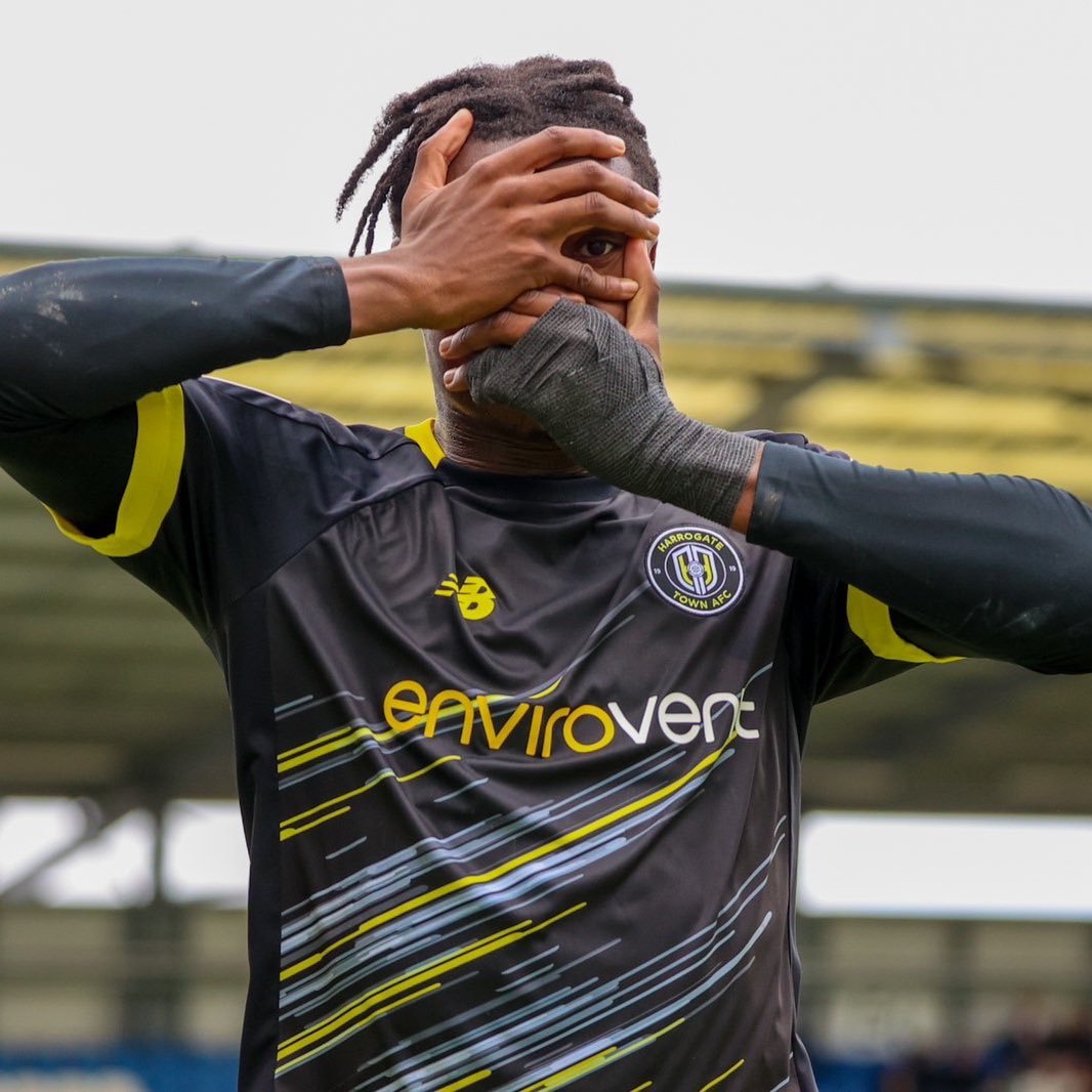 Harrogate Town AFC tweet media