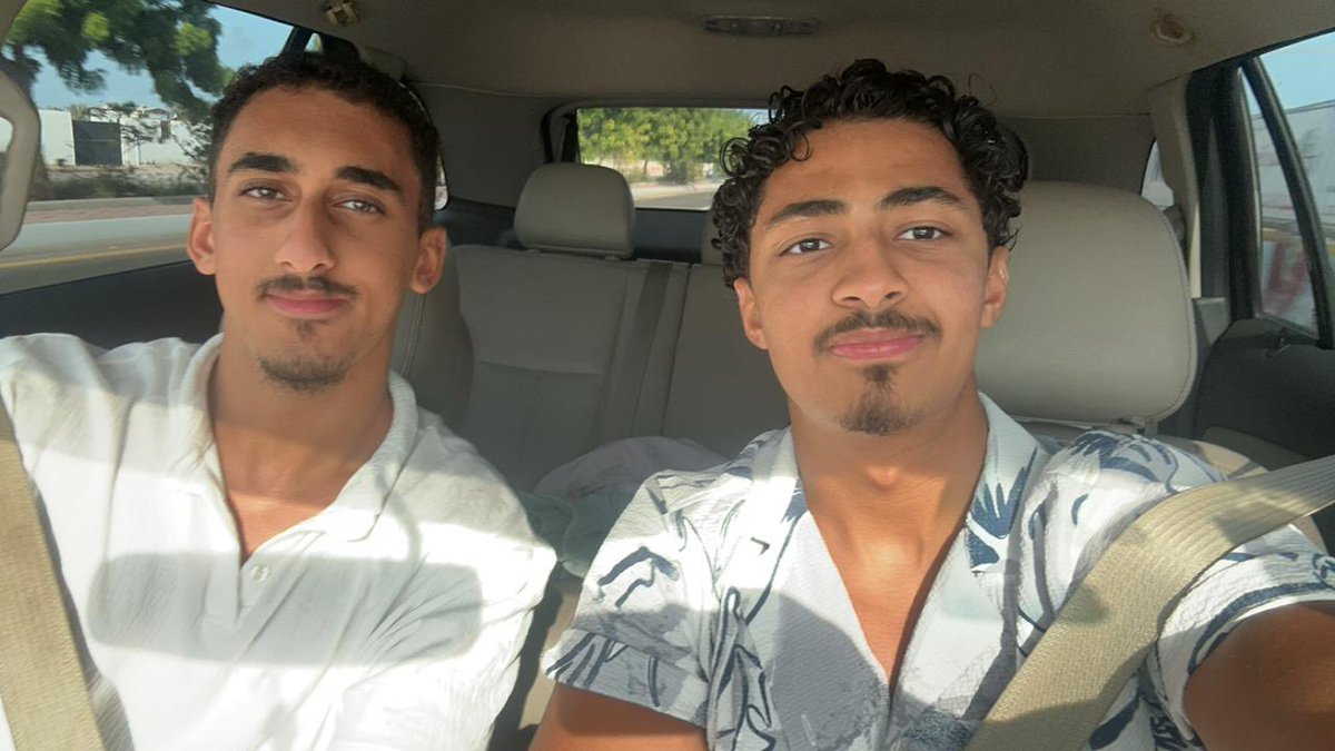 ABFadaaq's tweet photo. خالص التعازي والمواساة لوالد ووالدة وأسرة الشابين المباركين محمد مكي الكتبي، وابن خالته عبدالله إيهاب هرساني اللذين انتقلا للرفيق الأعلى إثر حادث أليم، وتمنياتي بالشفاء لرفيقيهما مالك مفتي، وعبدالإله بدرة..

محمد وعبدالله بررة للغاية، وفقدهما مؤلم؛له سبحانه التسليم، ومنه السلوان. https://t.co/NtAkon17Pi