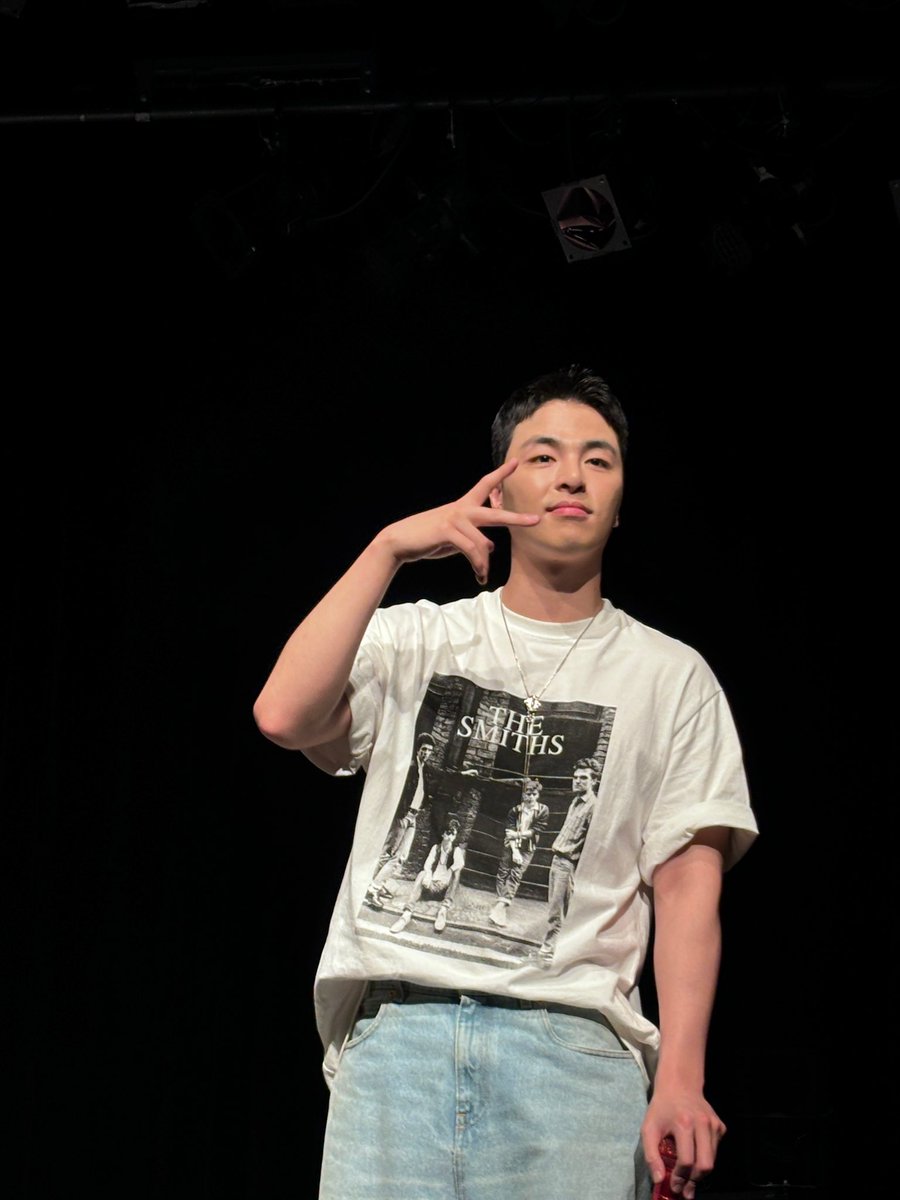 8월에도 만나다
 오늘도 너무 귀여워요🥰🥰🫡🫶🏻🫶🏻
#ジュネに酔った 🥃
#JUNHOE
 #JUNE #ジュネ 
#구준회 
#iKON #아이콘 
@JUNE_GOZARU_JP