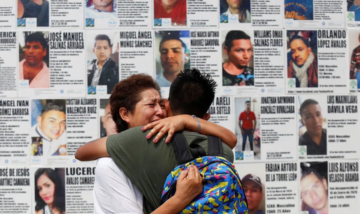 La <a href="/SCJN/">Suprema Corte</a> reconoce un nuevo derecho para las víctimas: ¡pueden impugnar la teoría del caso del Ministerio Público!

1 La SCJN confirma que las víctimas del delito no son meras espectadoras en el proceso penal. Ahora pueden cuestionar la descripción de los hechos y la clasificación