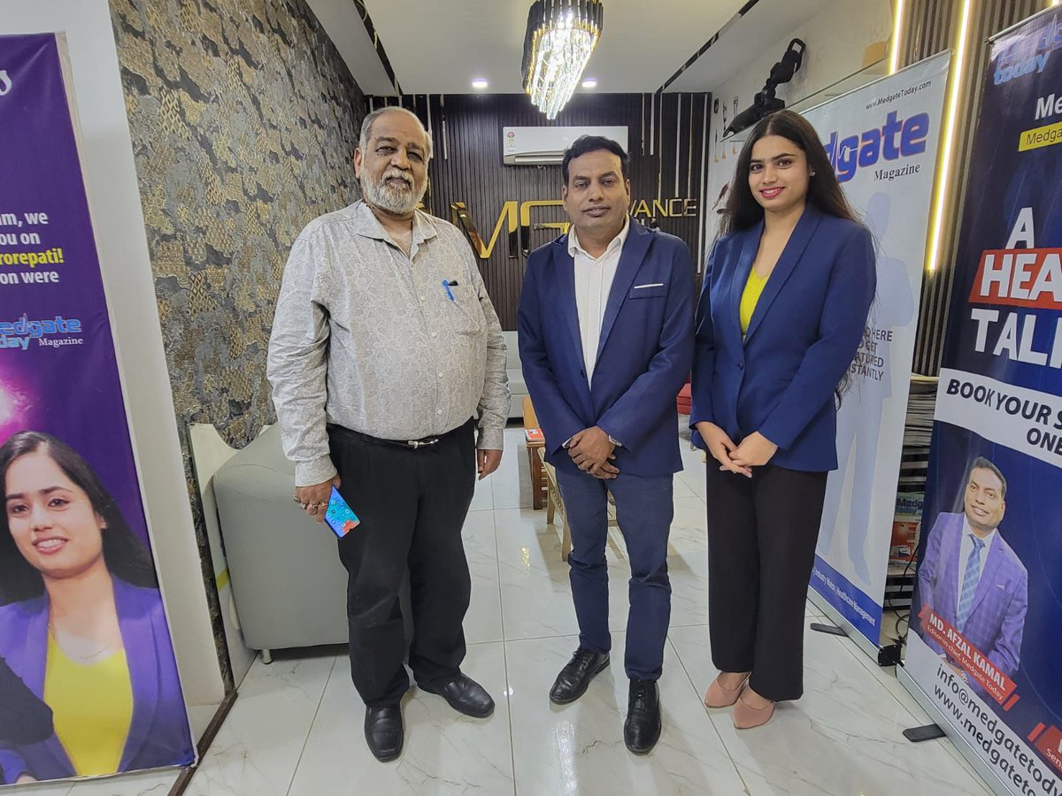 Paid a long overdue visit to the office of <a href="/medgatetoday/">Medgate Today</a>- due ever since it shifted to neighbouring Jasola. It was pleasure to see the set up <a href="/AfzalKamal5/">Afzal Kamal</a> has created. Without advance warning, he dragged me into an impromptu chat on quality in healthcare to be released shortly.