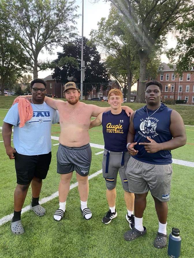 Ellen Zitkus (@ellenzitkus) on Twitter photo What makes a joint practice even better? Getting to practice again with your fellow Dawgs & former teammates, <a href="/Fastafola/">Fikayo Afolarin</a> & <a href="/FiyesimiA/">Simi Afolarin</a> ! Wishing all fall athletes a fun and healthy season! ❤️🏈💛🏈🖤 <a href="/BataviaFootball/">Batavia Football</a> <a href="/CoachCole71/">Coach Cole</a> <a href="/JimmyZitkus2023/">Jimmy Zitkus</a> <a href="/j_zitkus/">Jim Zitkus</a> <a href="/GamlinJj/">JJ Gamlin</a> <a href="/Coachragone/">David Ragone</a> What makes a joint practice even better? Getting to practice again with your fellow Dawgs & former teammates, <a href="/Fastafola/">Fikayo Afolarin</a> & <a href="/FiyesimiA/">Simi Afolarin</a> ! Wishing all fall athletes a fun and healthy season! ❤️🏈💛🏈🖤 <a href="/BataviaFootball/">Batavia Football</a> <a href="/CoachCole71/">Coach Cole</a> <a href="/JimmyZitkus2023/">Jimmy Zitkus</a> <a href="/j_zitkus/">Jim Zitkus</a> <a href="/GamlinJj/">JJ Gamlin</a> <a href="/Coachragone/">David Ragone</a>