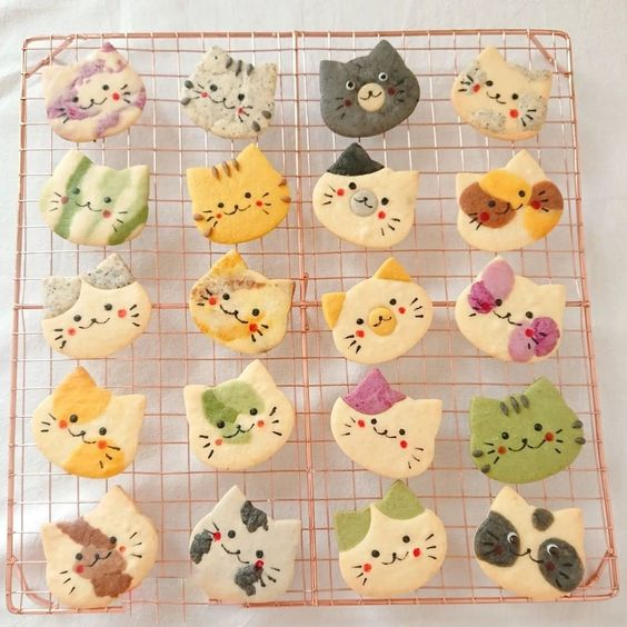 Cat cookies made by nao2748