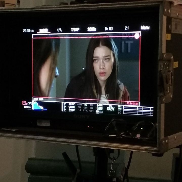FallenaticsBRA's tweet photo. 📷| Day Over compartilhou novas fotos dos bastidores de Fallen e também disse sobre sua experiência ao gravar a série.
“Estou muito feliz e grato por ter participado disso. Ficará uma memória eterna para mim.” 
#Fallen #Fallentvseries https://t.co/zeS8C9dbW4