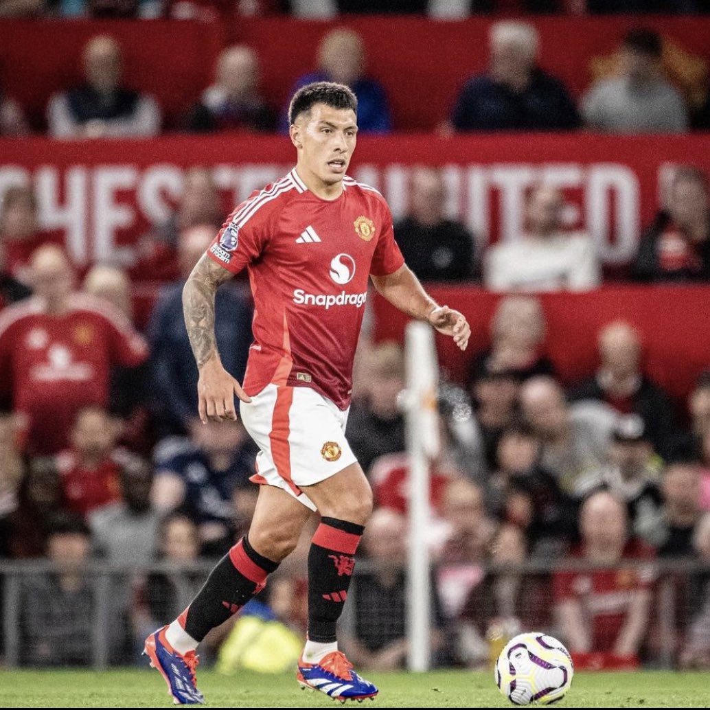 albiselectos's tweet photo. #Seleccionados | 📍Premier League 🏴
📌 Brighton 2-1 #ManUtd
⏱ Licha Martínez 90’
🔁 Garnacho entró en el ST
📌 Crystal Palace 0-2 #WestHam
⏱️ G. Rodríguez 90’
📌 #Tottenham 4-0 Everton
⏱️ Cuti Romero 90’
⚽️ Metió el 3-0, séptimo gol en 100 partidos. https://t.co/CIpJ7az3pq
