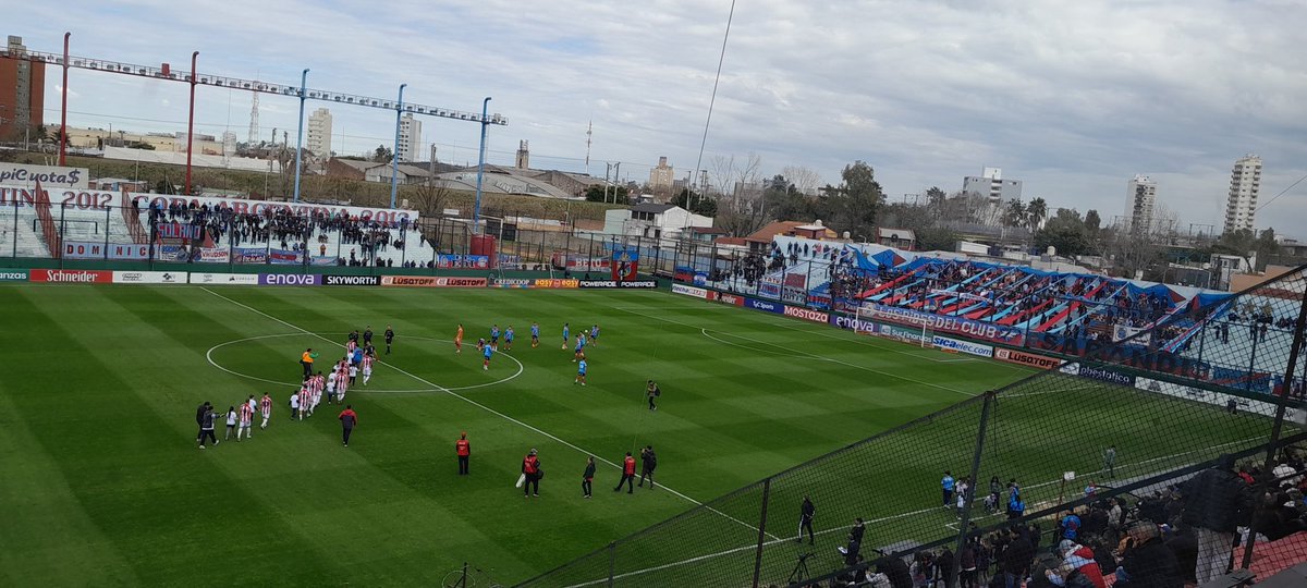 En Sarandí, a minutos del inicio de Arsenal-San Martín.