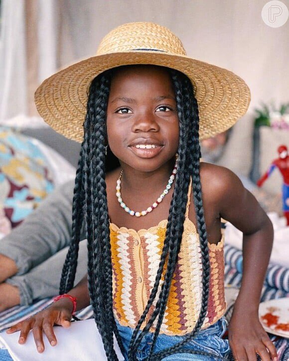 choquei's tweet image. 🚨VEJA: Juliana Souza é a advogada responsável pela maior condenação por injúria racial da história do Brasil.