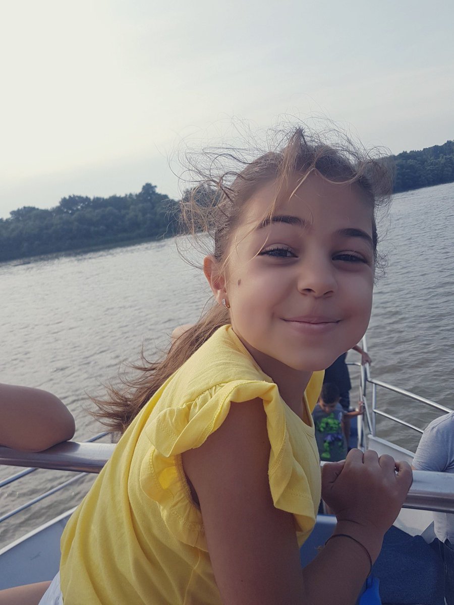 Nereye gidersem gideyim, tam olarak olmak istediğim yerde değilim...
#isiasortakdavamız 
#sahilözberkman