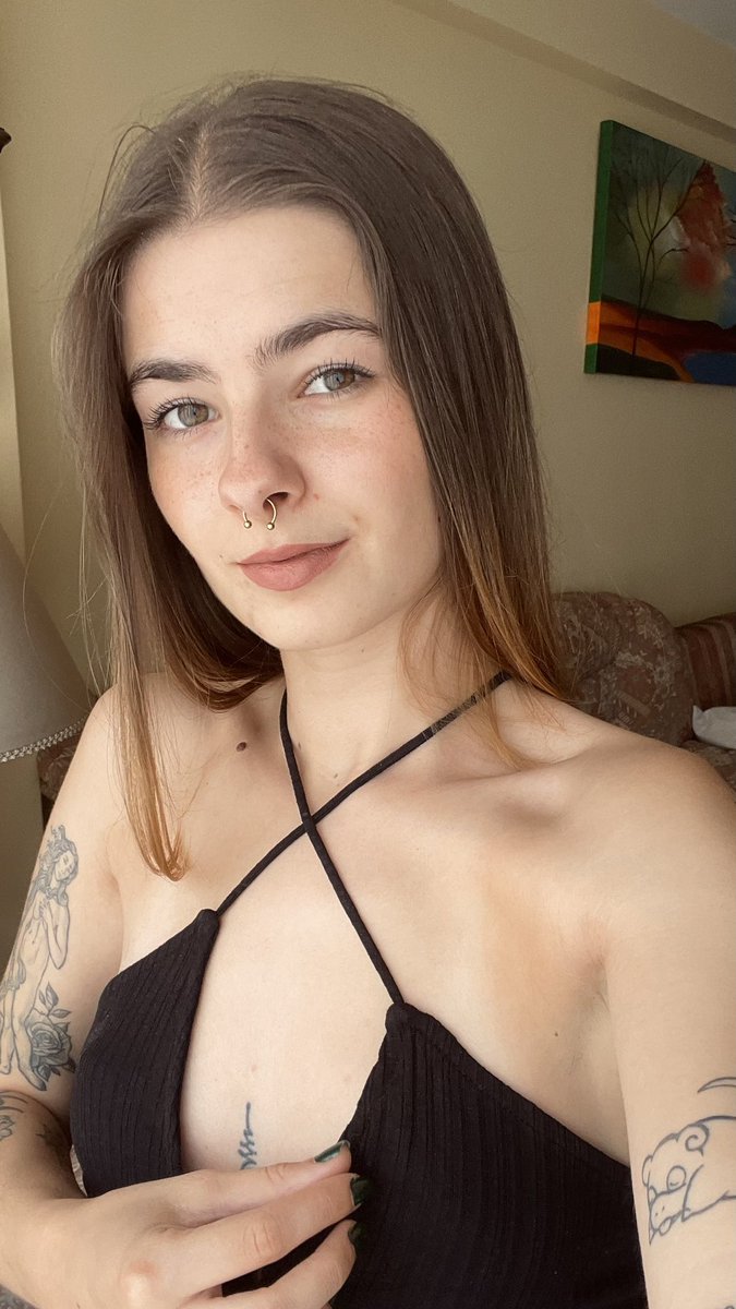 Celia🌱 tweet media