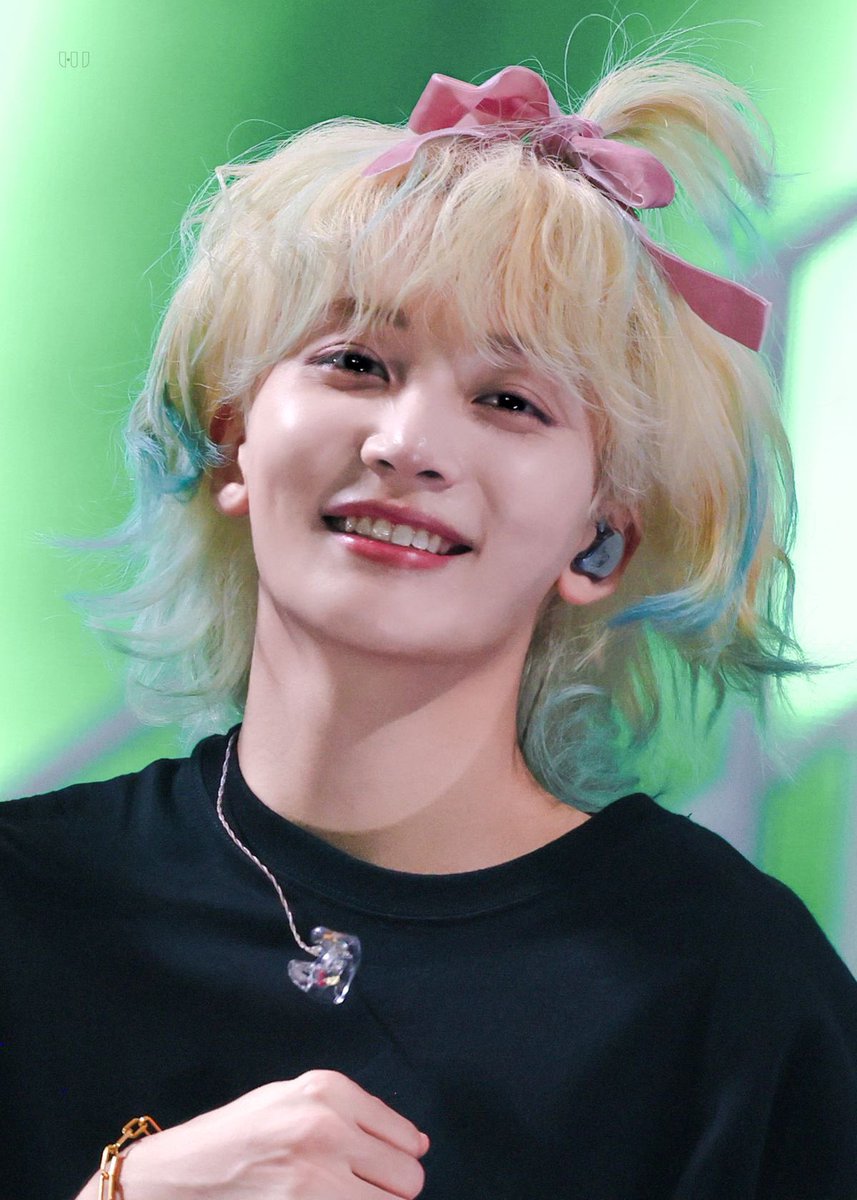 Smiles all the time 🎀
credits to watermark
#정한 #JEONGHAN #세븐틴 #SEVENTEEN