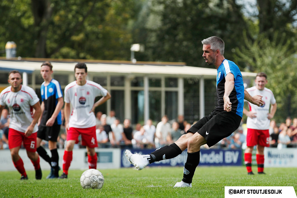 GDC winnaar Altena Cup 2024

Na een spannende finale met een spetterend einde mag GDC zich de winnaar noemen van het Altena Cup toernooi 2024. In de finale werd Kozakken Boys na penalty’s verslagen.

Dank aan alle deelnemers en supporters langs de lijn!

#Altenacup