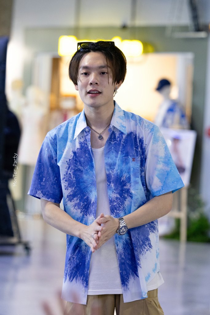 พี่คนหล่อ
#CTRPANUWAT
#loveismusicfoundationmusicshowcase1st