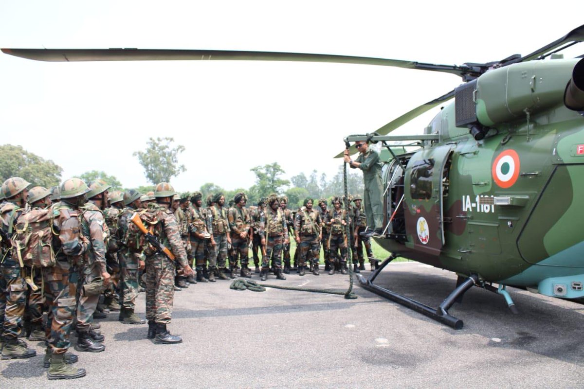 westerncomd_IA's tweet photo. #ForeverReady

Ghatak Platoons of #ChargingRamDivision conducted Exercise #DhruvShakti with #ArmyAviation to rehearse #SpecialHeliborneOperations &amp; validate #Tactics #Training &amp; #Procedures for #DeepInsertion to #StrikeFastStrikeDeep into enemy territory.
#KhargaCorps

@adgpi https://t.co/dIrBliur0a
