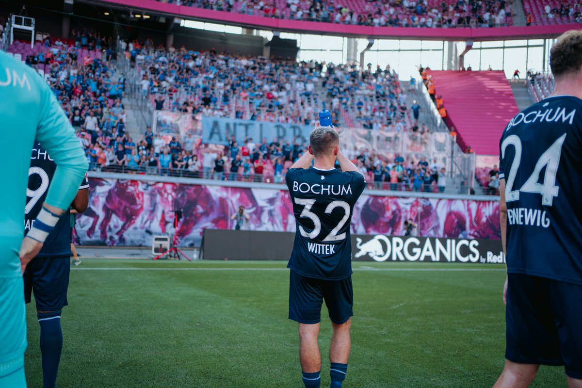 VfLBochum1848eV's tweet image. Guter Auftritt zum Start, auch wenn wir aus Leipzig leider keine Zähler mitnehmen. Dennoch: Darauf lässt sich aufbauen!🤝 

#RBLBOC