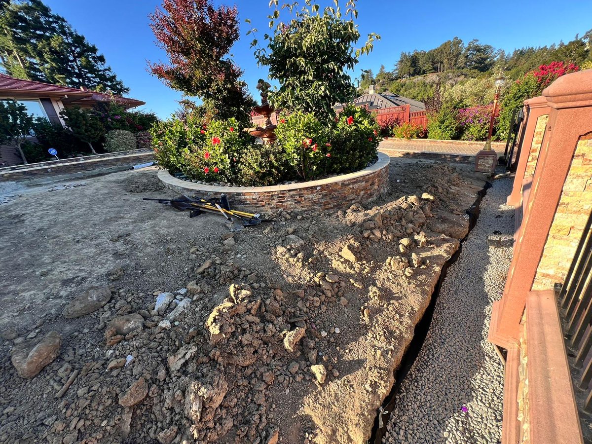 ArtOfTurfInc's tweet photo. 🌿🏡 Turn your outdoor space into a green oasis with high quality artificial grass! We offer artificial and synthetic turf solutions that look and feel just like the real thing, but without the maintenance.

🌟 Transform your space with a lawn that always looks green and fresh! https://t.co/0hNsWOhujA