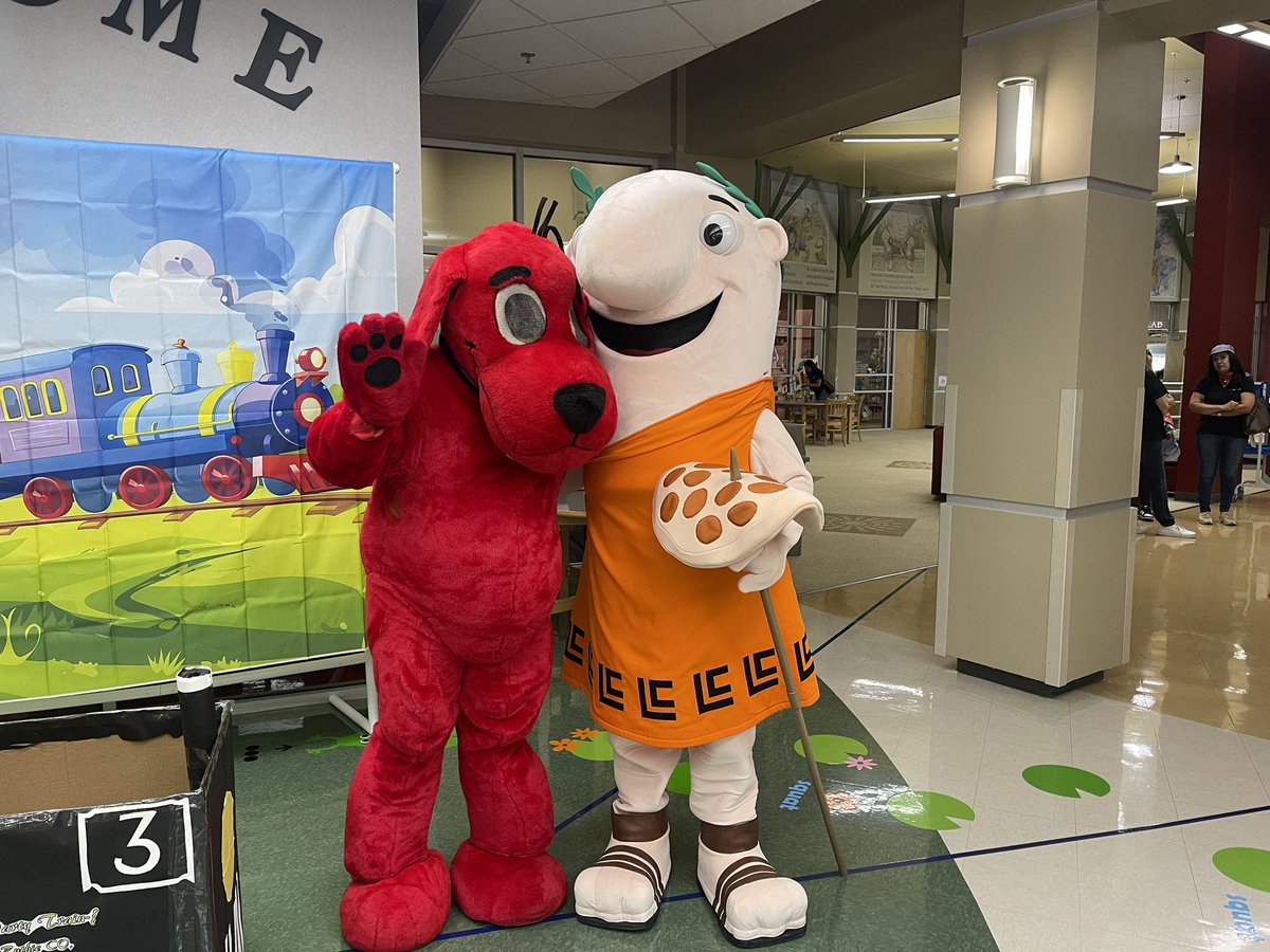 pacovey's tweet image. The 2024 @YsletaISD Early Education Conference was a great success! Thanks to the Early Ed and FSP Depts &amp;amp; Ysleta Pre-k for their hard work, our great vendors and presenters for sharing valuable information, and all the parents who came out.  #TheDistrict #YISDFSP #EarlyEducation