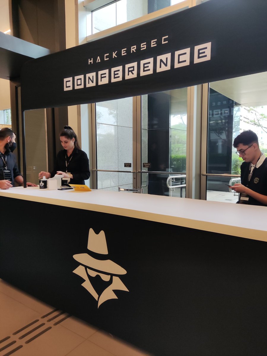 elzobrito's tweet image. Bora para mais um evento #hackersec