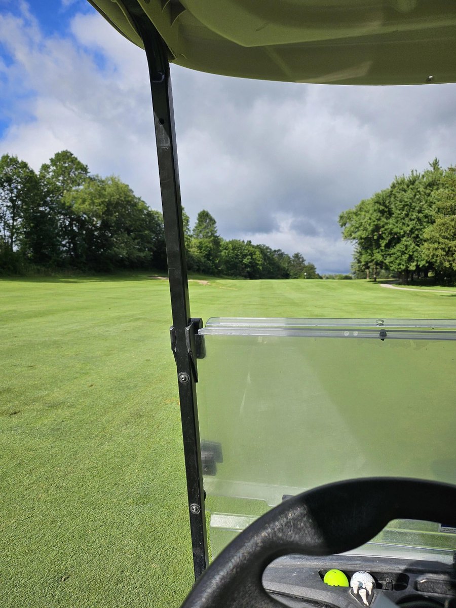 Golf is like life, with unexpected difficulties and unexpected luck🏌️‍♀️🏌️‍♀️🏌️‍♀️