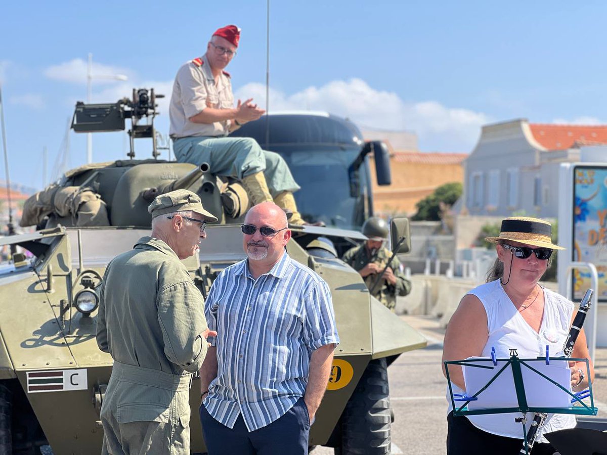 Boccaletti83's tweet photo. 🪖 Défilé militaire de l’Association Group Military Conservation La Seyne sur mer, accompagné en musique par La Six Fournaise - Philarmonie de #Sixfours, ce matin au #Brusc 🇫🇷 https://t.co/bwfWLzqhYS