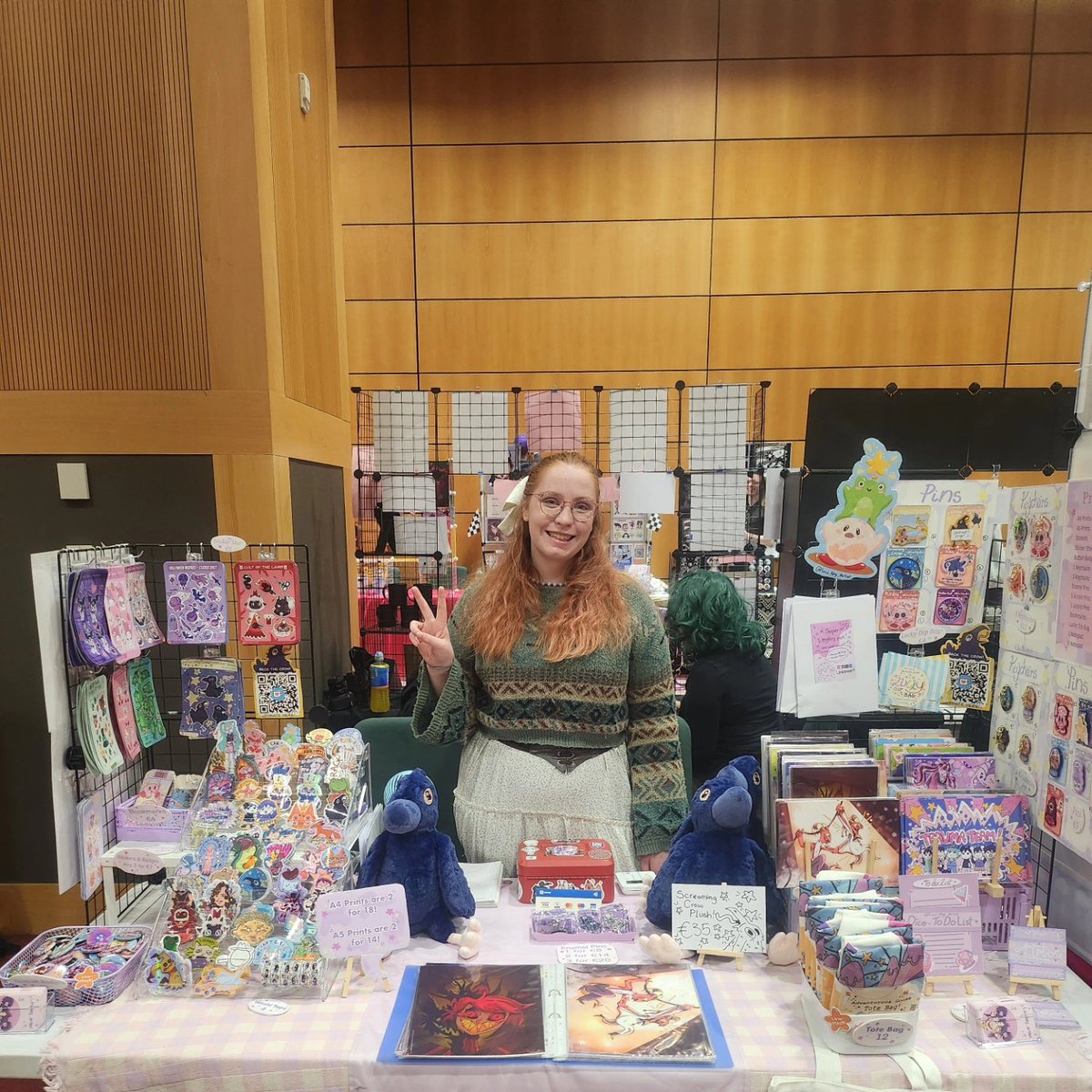 I'm at <a href="/DublinComicCon/">Dublin Comic Con</a> today and tomorrow!! 
In artist alley : AA24!

#Dublincomiccon #dublincomiccon2024 #comiccon #dcc2024 #dcc #artistalley