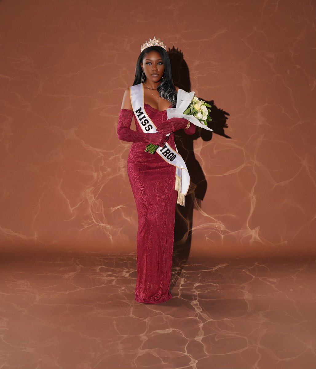TeeThaTeacher's tweet photo. THEE Miss Virgo. 
Twenty8th edition. 👑
The prettiest girls have some of the toughest testimonies,
however Miss Virgo always overcomes her obstacles with grace and poise. ✨
God thank you for another year.
It’s officially Virgo Season 🥂
#virgoszn #twenty8 #missvirgo https://t.co/IEocbme7y9