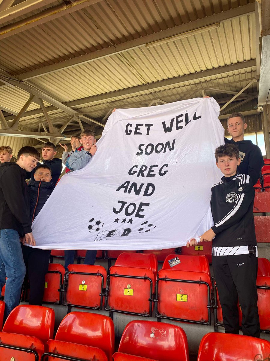Freddie Armstrong (@freddie48677797) on Twitter photo Myself Uncle and Granda spent Thursday night making this Been tough few weeks for Greg and Joe We’re all with you lads through everything ❤️Great win today onto Oldham 👊 Improvisation was made as nothing would be delivered in time <a href="/joegrayson_/">Joe Grayson</a> <a href="/GatesheadFC/">Gateshead FC</a>
#WorClub #NonLeague Myself Uncle and Granda spent Thursday night making this Been tough few weeks for Greg and Joe We’re all with you lads through everything ❤️Great win today onto Oldham 👊 Improvisation was made as nothing would be delivered in time <a href="/joegrayson_/">Joe Grayson</a> <a href="/GatesheadFC/">Gateshead FC</a>
#WorClub #NonLeague