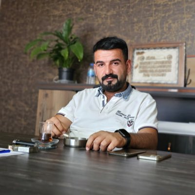 FrhtAks's tweet photo. #YeniProfilResmi https://t.co/8zrNGw96Cc
