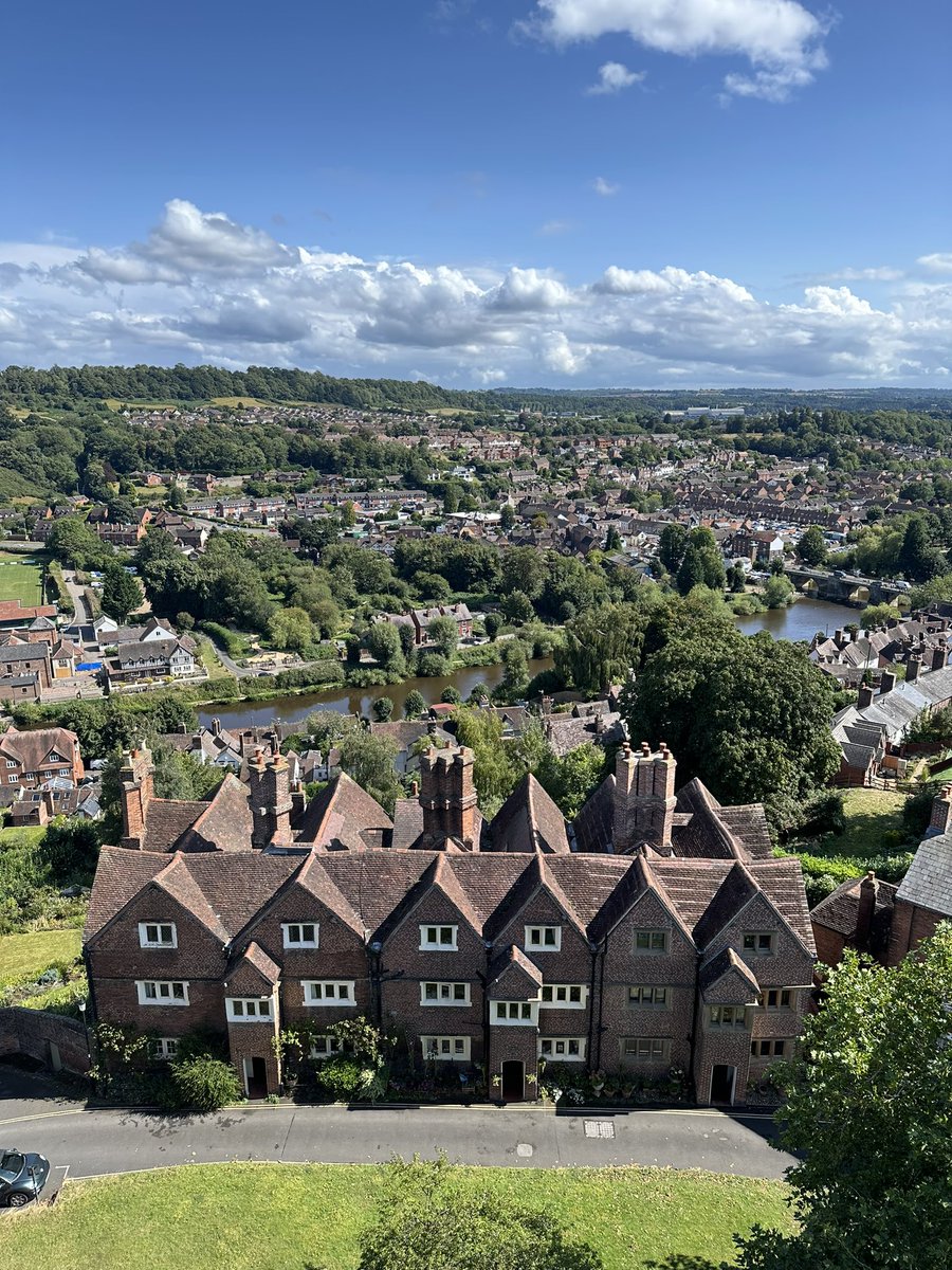 traceydw's tweet photo. Marvellous view of the Wrekin from the top of St Leonard’s Church tower #Bridgnorth Really enjoyed the tower tour by Bridgnorth Ringers - hope to join in a #BellRinging practice at some point 🤞 https://t.co/woZrA4BaPT