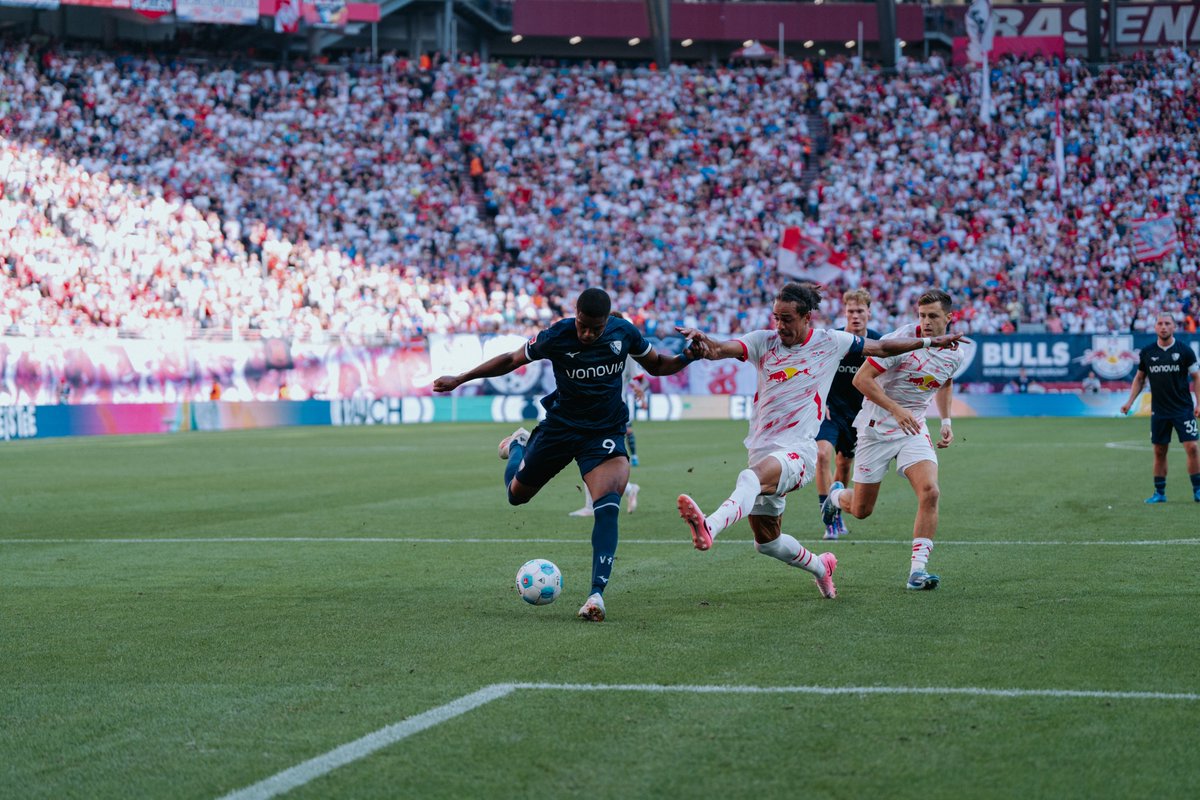 VfLBochum1848eV's tweet image. 📄🗣️Bericht und Stimmen zu #RBLBOC jetzt auf vfl-bochum.de 

Kommt gut nach Hause!🤝