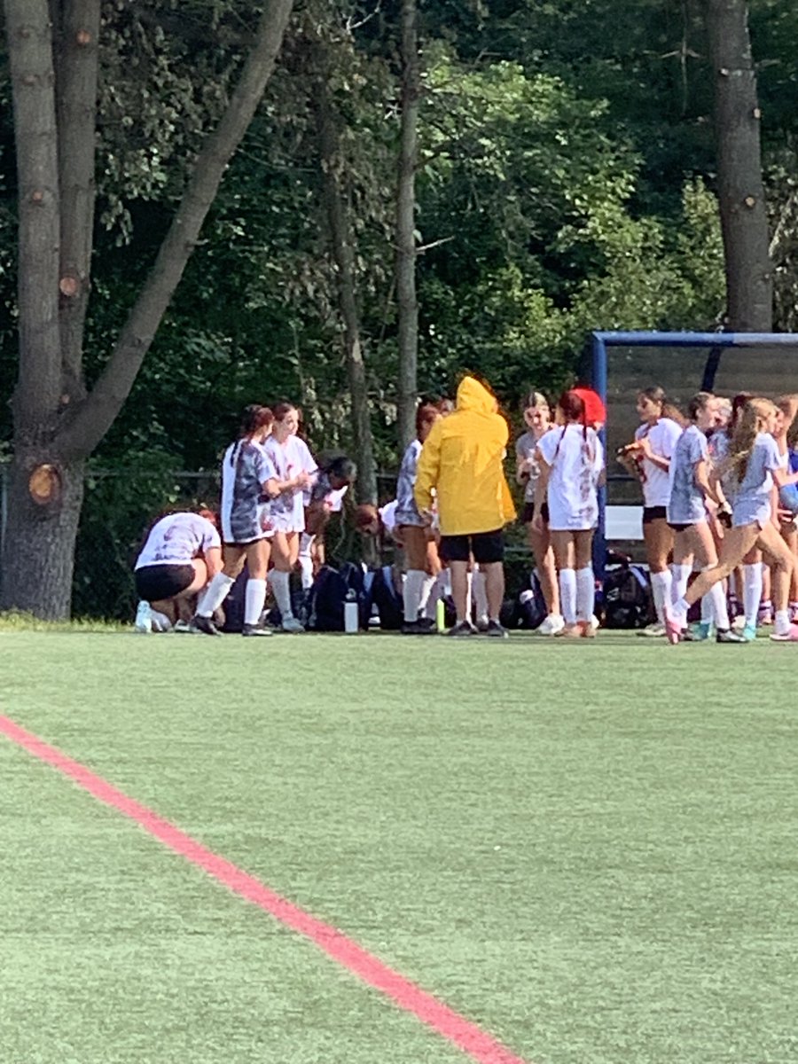 Final
Team Bry-1
Team McG-0
Frosh Ainsley Hauber with the header off a corner from Aubrey Benfield with a minute left.  Araba a stud in goal today to keep McG's team in it.  Some really great soccer as always.  Love to see the depth in the program.
Some big surprises today.