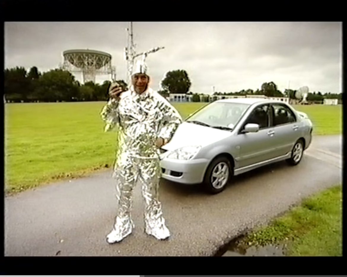 Found this on my Pulling Power archives:

<a href="/mikebrewer/">Mike Brewer</a> “Mate, I’m right outside a tracking station, I’m dressed like a spaceman!! Surely you can see me??”