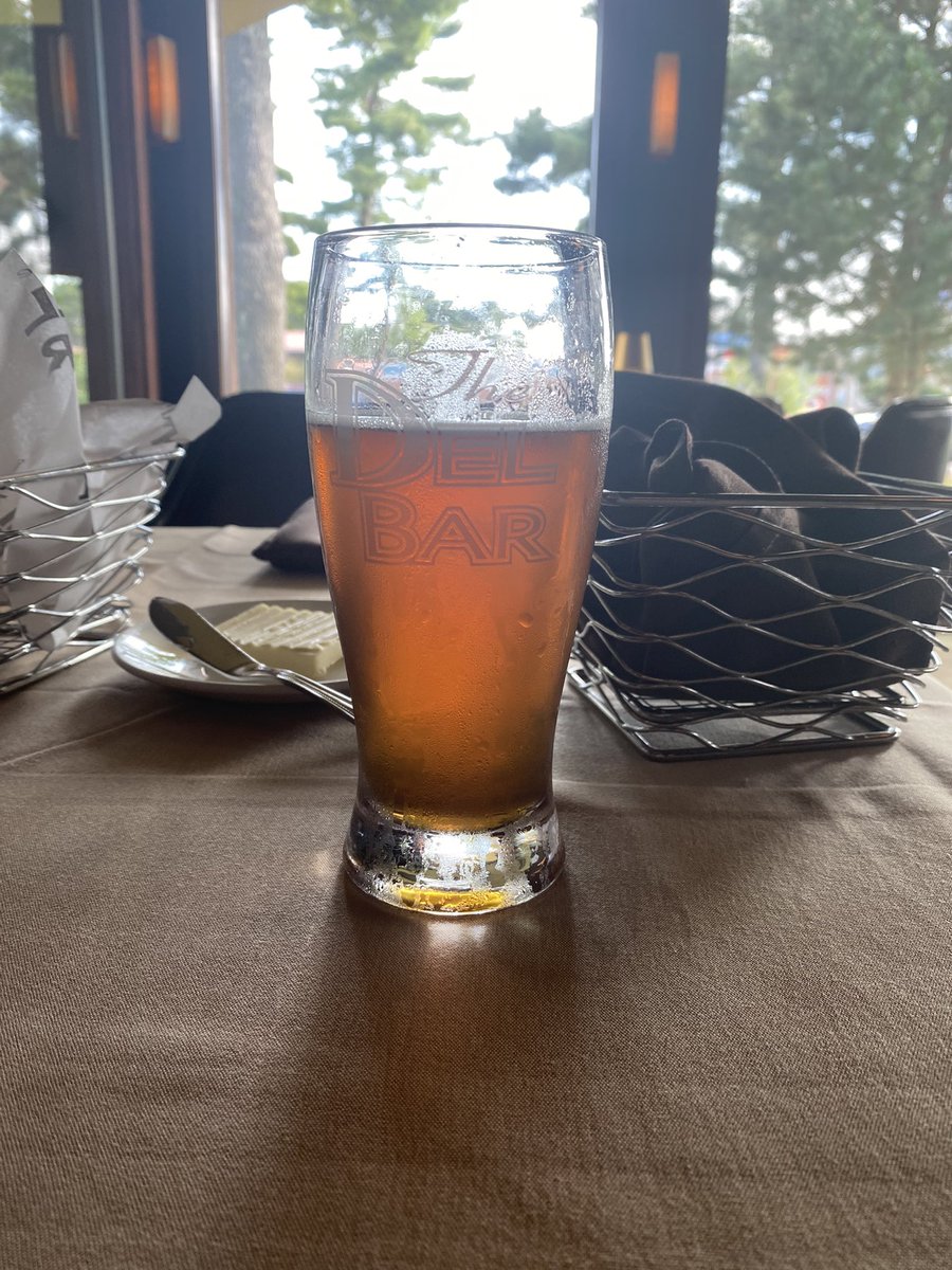 wurstbrewerfan's tweet photo. Supper Club Saturday! #WisconsinDells #DelBar https://t.co/Gp0ZDxresb