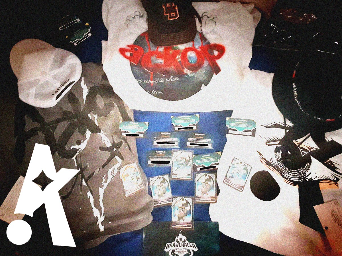 SNXWIKIN's tweet image. giving away all my codes (10+) from past BCX's I went to.

to join retweet + follow

bonus entry if you tag someone with a positive message❤️. #brawlhalla