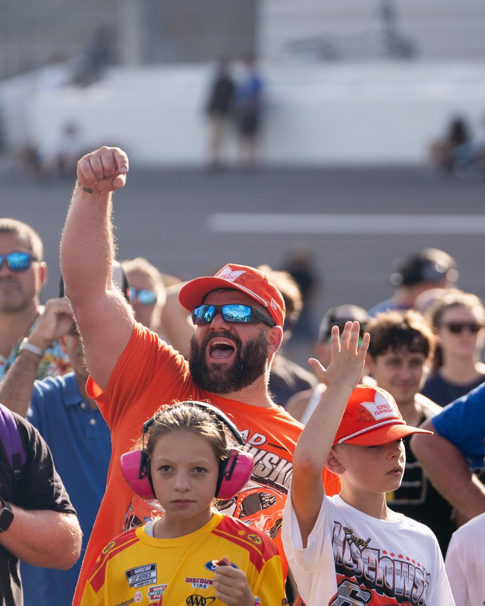 DAYTONA tweet picture