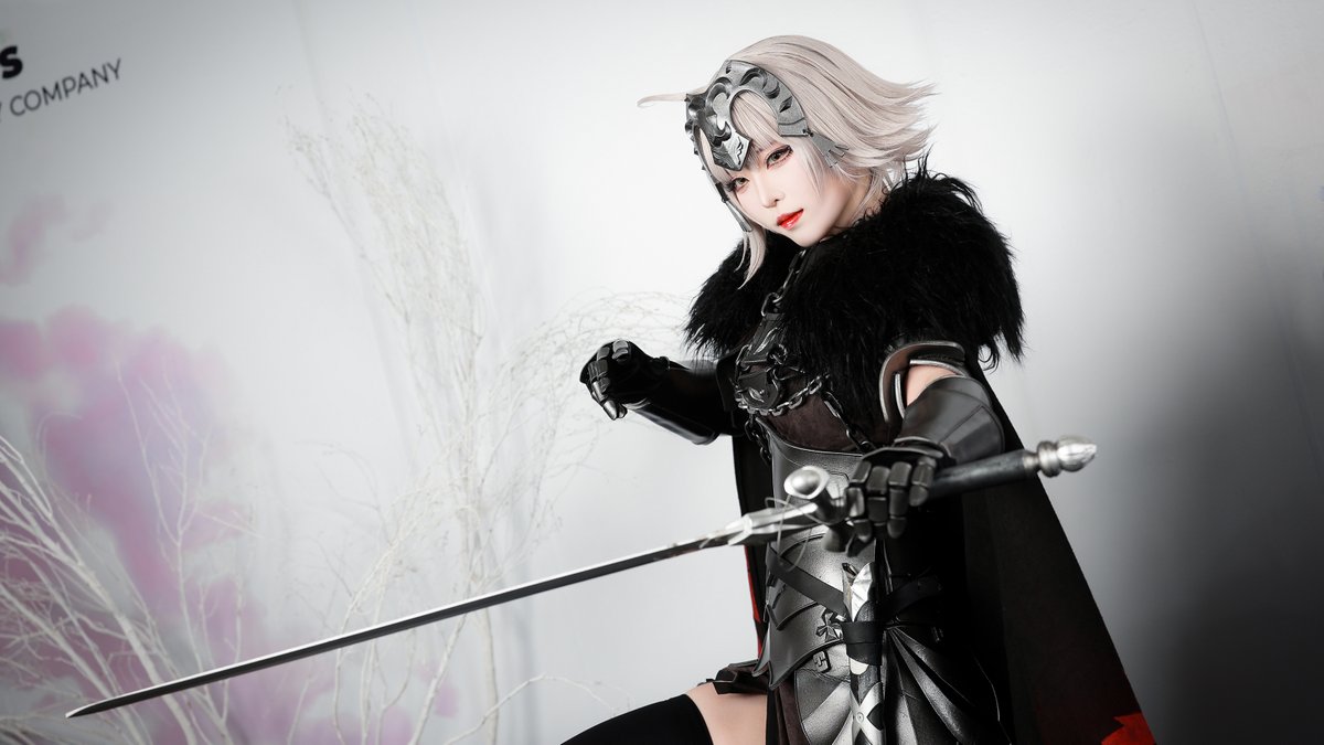 24.08.25 일러스타페스

잔다르크 얼터

#FGO #Cosplay 

cos.시루(@siru_0207) https://t.co/cYHxndBnCn