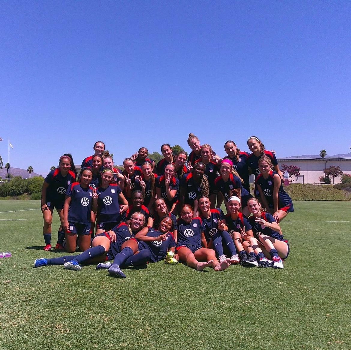 Maddie_Padelski's tweet photo. camp!🤗💞 @USYNT #USA #usynt #wcprep #u17 https://t.co/KHI26Orlsb