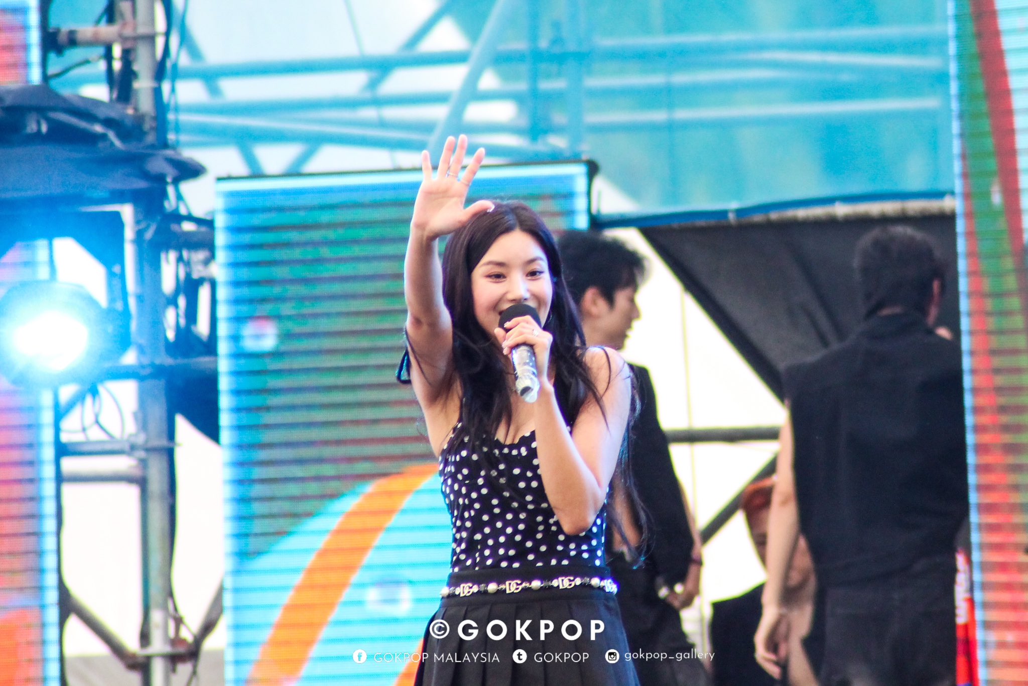 GVxBi2RXIAAZ7xm?format=jpg&name=large