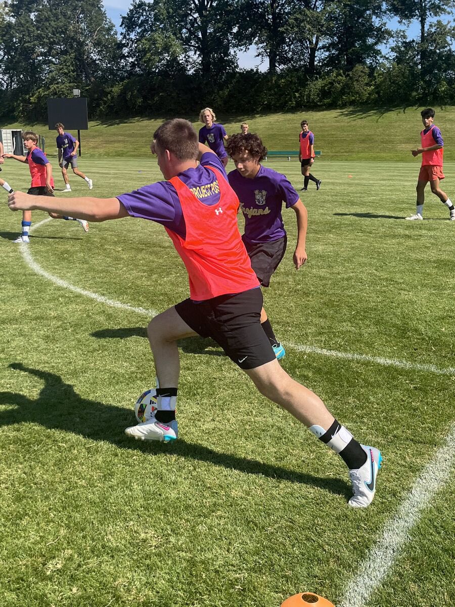 TBHS Soccer (@tbhssoccer) on Twitter photo Thank you <a href="/FZN_Soccer/">FZN Boys Soccer</a> for a top morning. Jamboree rounds out a fulfilling week.
Boys are competing, reflecting and growing. Season opener at home next Friday.
Go Trojans! ⚽️🔥 Thank you <a href="/FZN_Soccer/">FZN Boys Soccer</a> for a top morning. Jamboree rounds out a fulfilling week.
Boys are competing, reflecting and growing. Season opener at home next Friday.
Go Trojans! ⚽️🔥