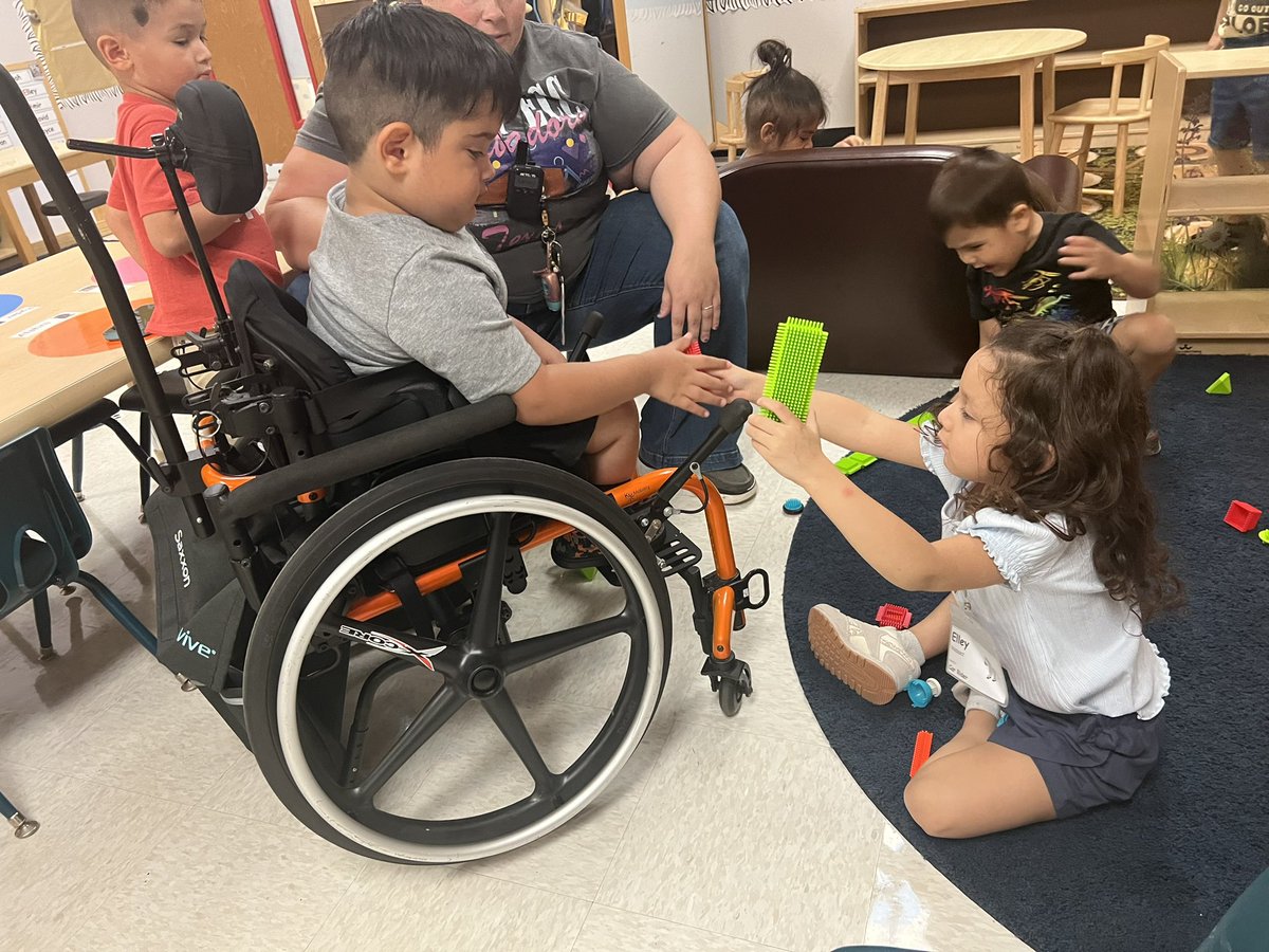 Kindness to all. This is what Ball ECC is all about. Making sure her friend could play with blocks also. 🩷#Ballfamily #MatadorMindSet