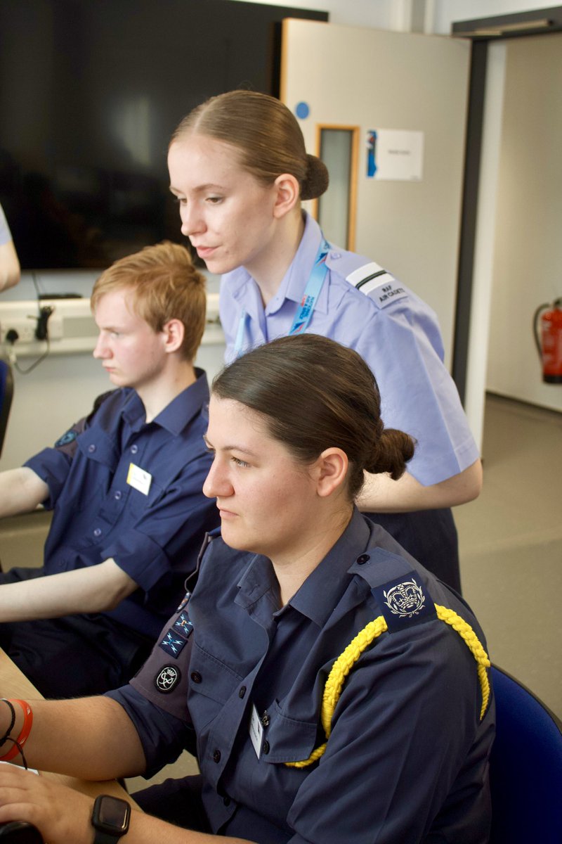 2ftsCamp's tweet image. #AirAndSpaceCamp wouldn’t have happened without our brilliant adult team, who not only helped deliver a broad range of activities, but also managed admin, ops and logs tasks.
A massive thank you for everyone’s efforts!
@aircadets
#whatwedo #aircadets #nextgeneration