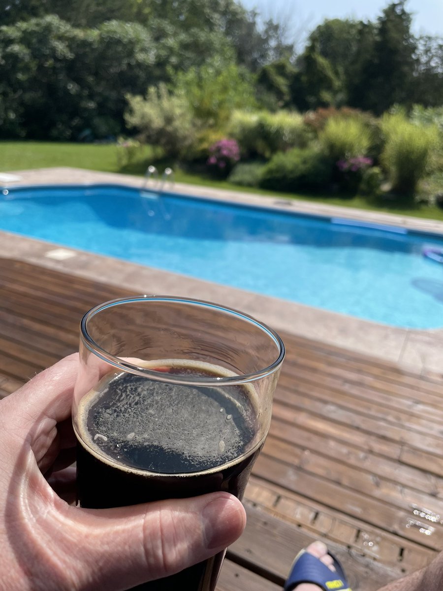 Imagicranium's tweet photo. #PoolBeers for #Stouturday my fav milk choco stout (only 3 left😱🍺)
@TheWhiskeyGuyON @GeordieMoski @speers56 @randy_fromm @PJ47596176 @whiskytip https://t.co/Vx9xIO4U7N