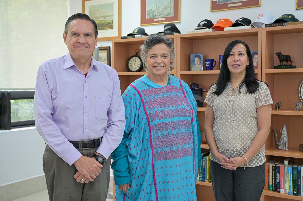 udlap's tweet photo. El día de ayer, la #UDLAP dio la bienvenida a la Senadora @BeatrizParedes, quien impartió su primera clase como profesora invitada en Otoño 2024.

@rriiycpUDLAP https://t.co/WVkqzYcByx