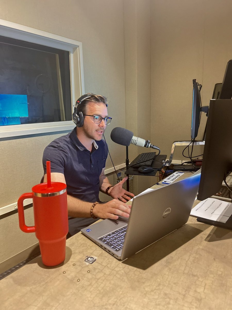 Allen Young (@allenmyoung) on Twitter photo Professional News ~ I'm honored to step in as Host of Insight on CapRadio while Vicki Gonzalez is on medical leave. Insight is Vicki's show, and I'm proud to be part of an amazing community that has rallied behind Vicki with heartfelt support as she overcomes breast cancer. 🧵 Professional News ~ I'm honored to step in as Host of Insight on CapRadio while Vicki Gonzalez is on medical leave. Insight is Vicki's show, and I'm proud to be part of an amazing community that has rallied behind Vicki with heartfelt support as she overcomes breast cancer. 🧵