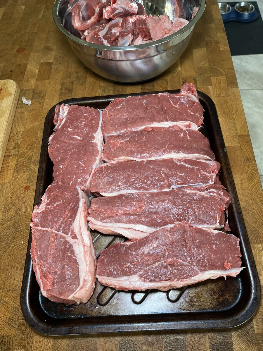 Chris Laughlin tweet media