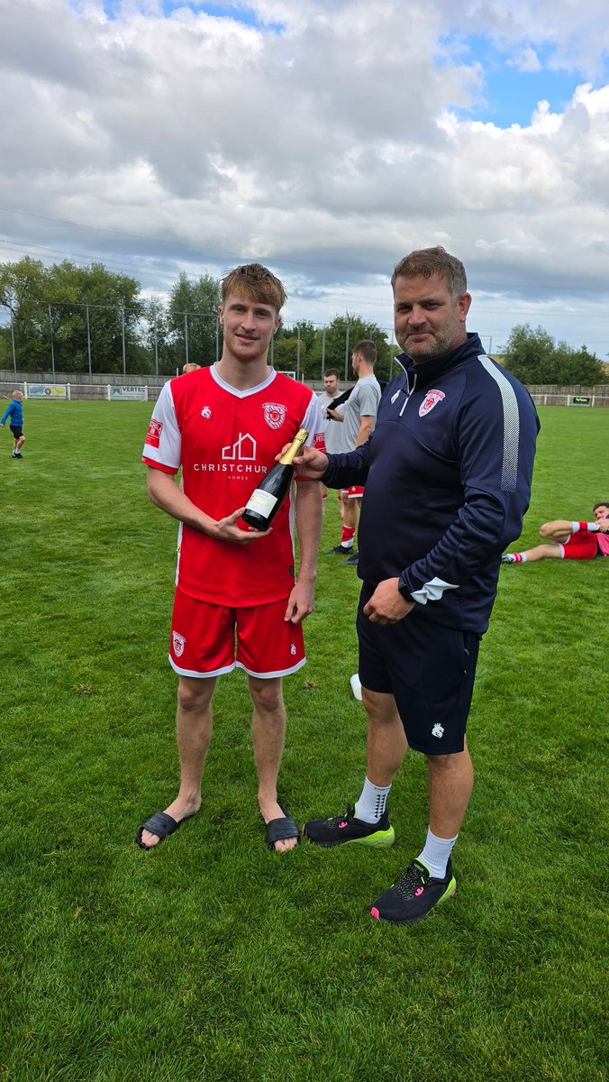 DidcotTownFC's tweet photo. @PreenLuke9 was the Didcot Town player of the match today in their game with Helston Athletic.

We would like to thank our Player of the Match Sponsor @Da_fox_14 for their continued support. https://t.co/LOjAWllxTo