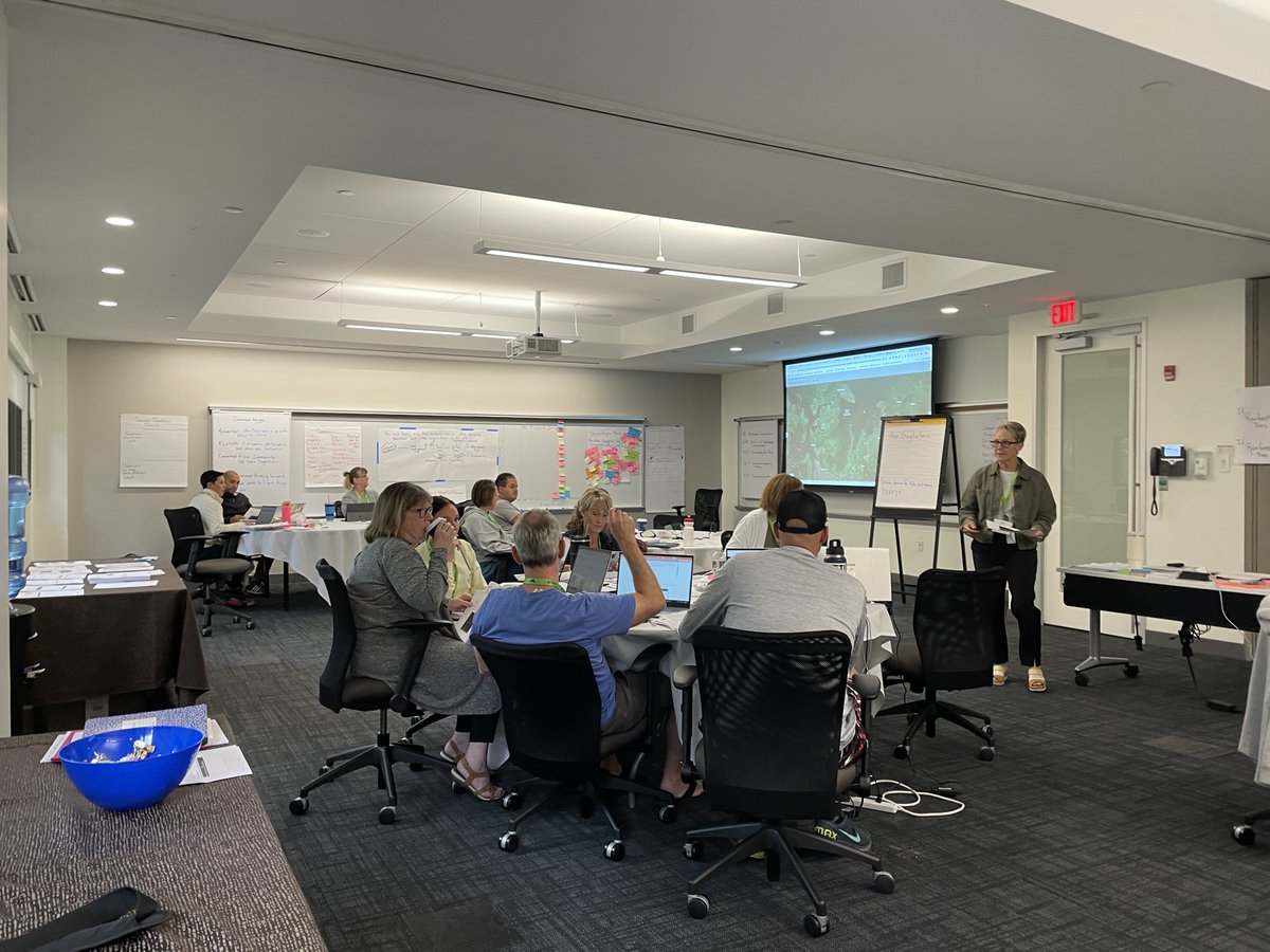 OSEMassCom's tweet image. And just like that, August PL came and went. Nearly 120 MA educators gathered to learn more #OpenSciEd. Some stayed 2 days, while others launched for 4 days. Thank you to @NSTA and @one8alhub for partnering with us. We are so excited for school to begin!