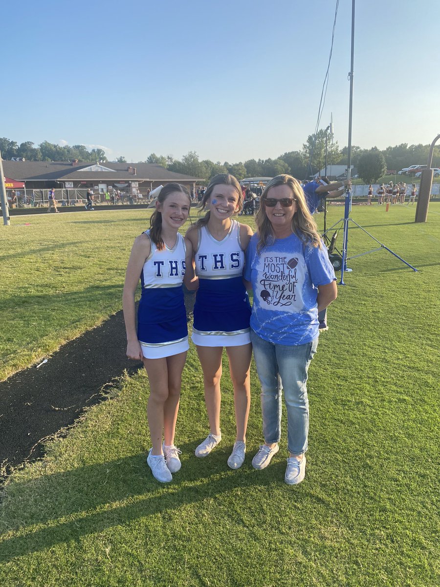 Although the Wolverines came up short, it was a GREAT 🏈 game!  Glad I got to see my sister and her 2 girls!