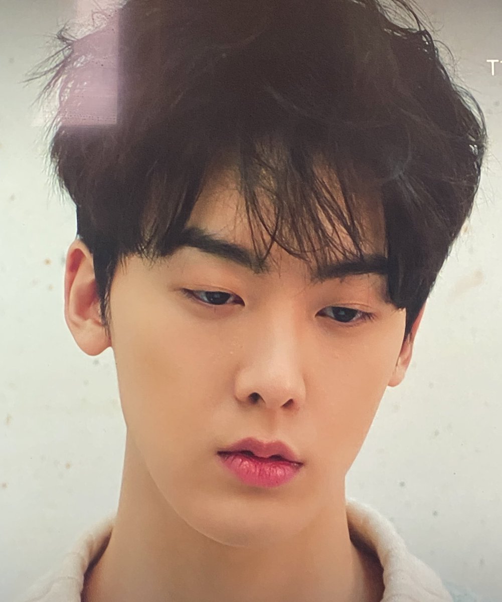 #YOONSANHA #SANHA #윤산하 #RomanceInTheHouse 

Sanha 2017                             Sanha 2024