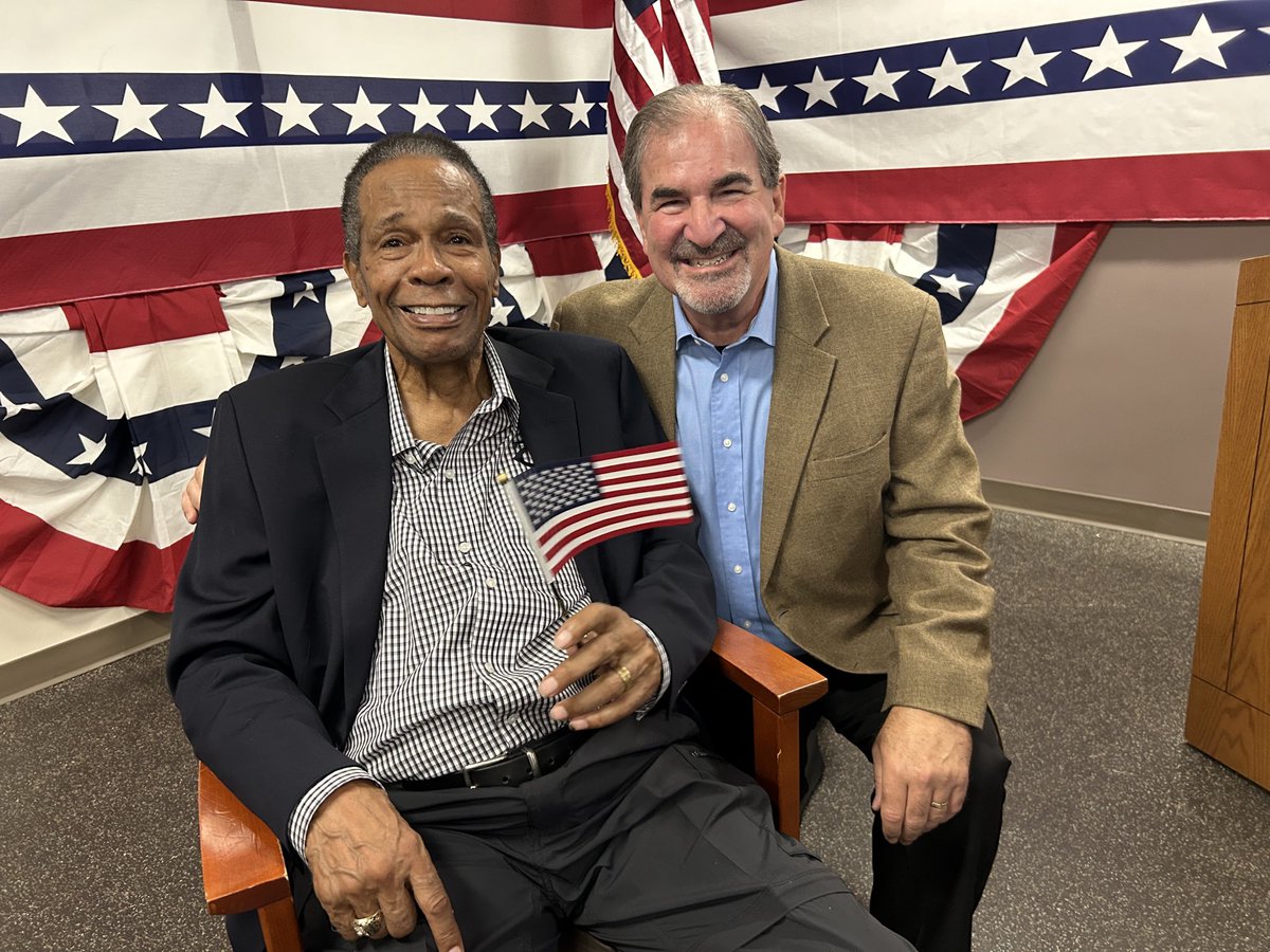 Tim Mead tweet media