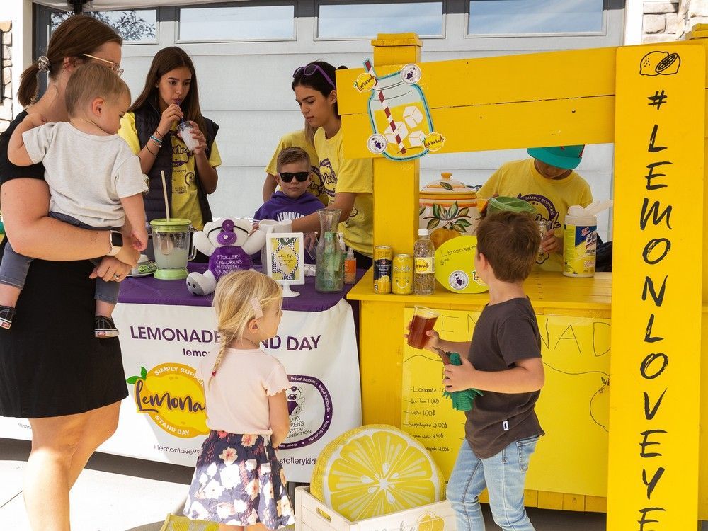 edmontonjournal's tweet photo. Worth the squeeze: Lemonade stands raise money for Stollery Children's Hospital 

Read More: https://t.co/FaIbR0Gfjg https://t.co/ZiBBPF66bT
